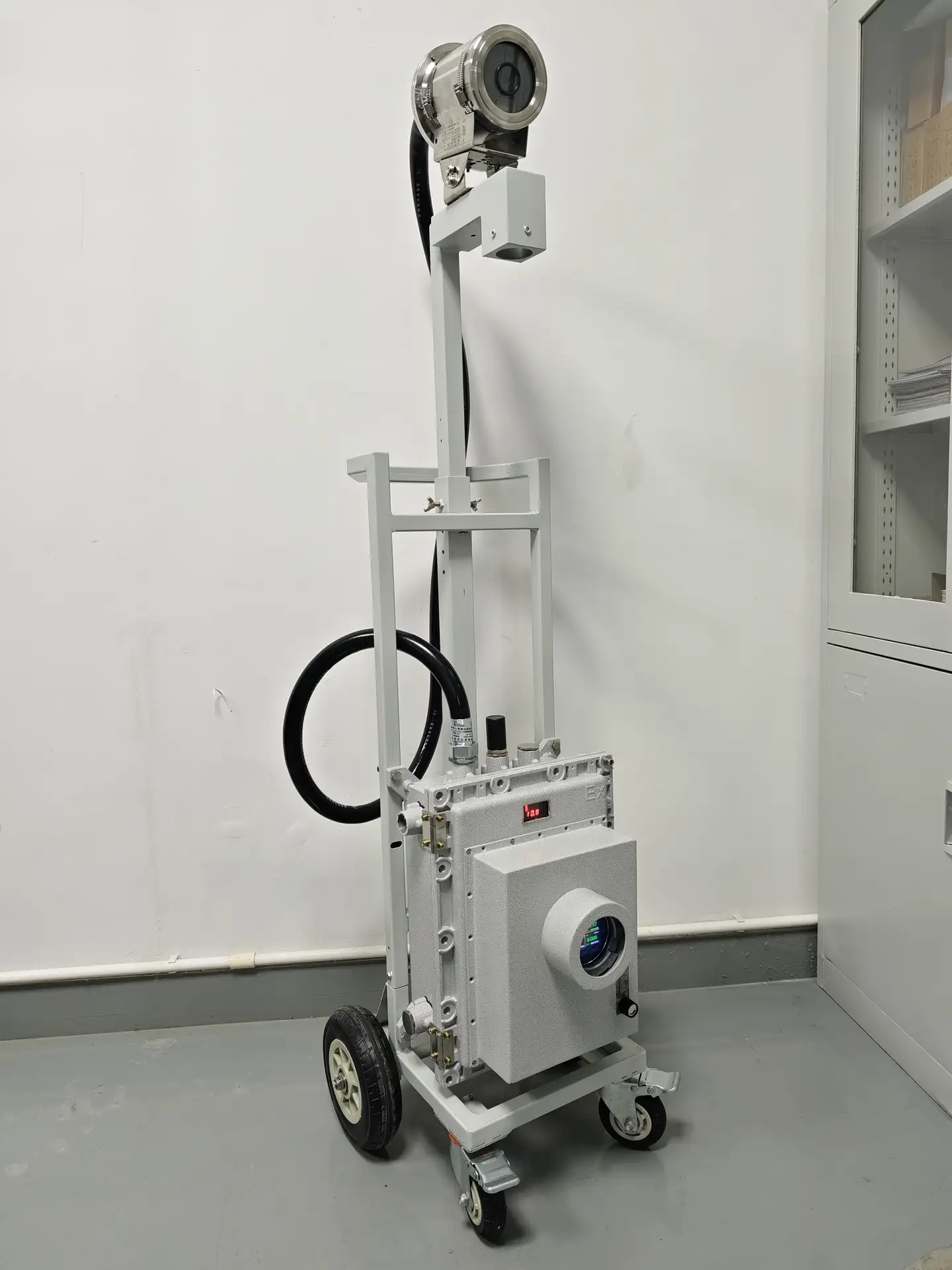 Movable Multi Gas Monitor